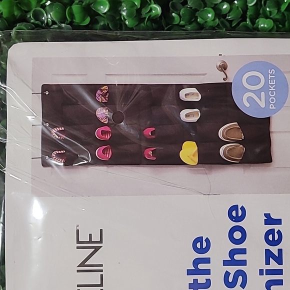 New, Over the Door Shoe Organizer - Picture 2 of 4